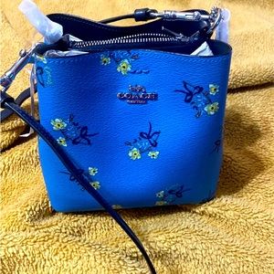 Authentic Coach Mini crossbody
